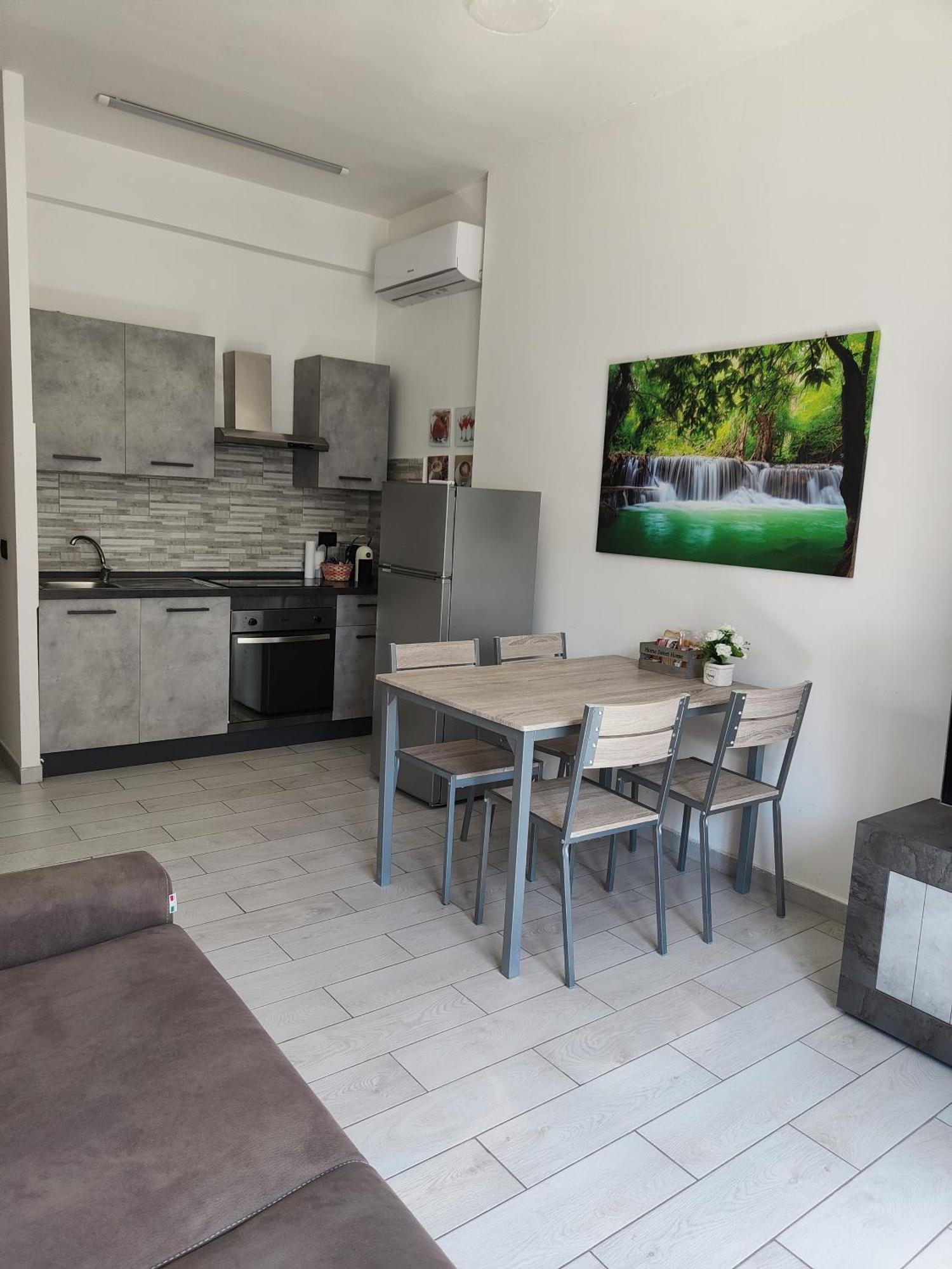 Casa Trezza Apartment Латина Екстериор снимка